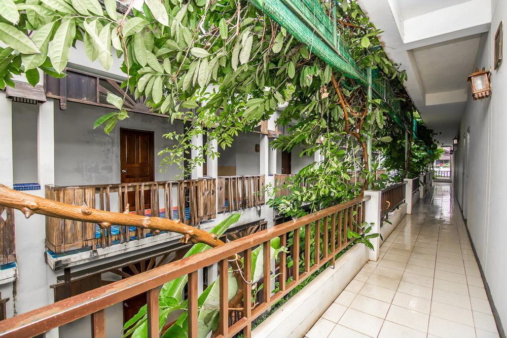Sutus Court 3 Hotel Патая Екстериор снимка