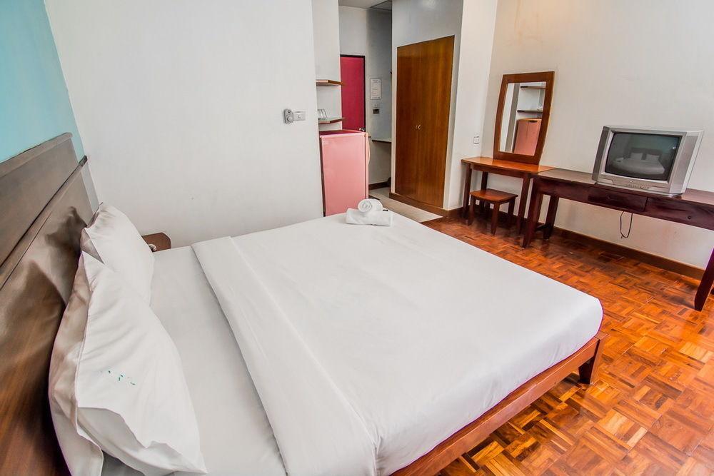 Sutus Court 3 Hotel Патая Екстериор снимка