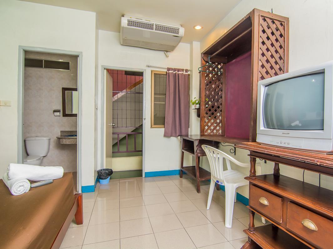Sutus Court 3 Hotel Патая Екстериор снимка