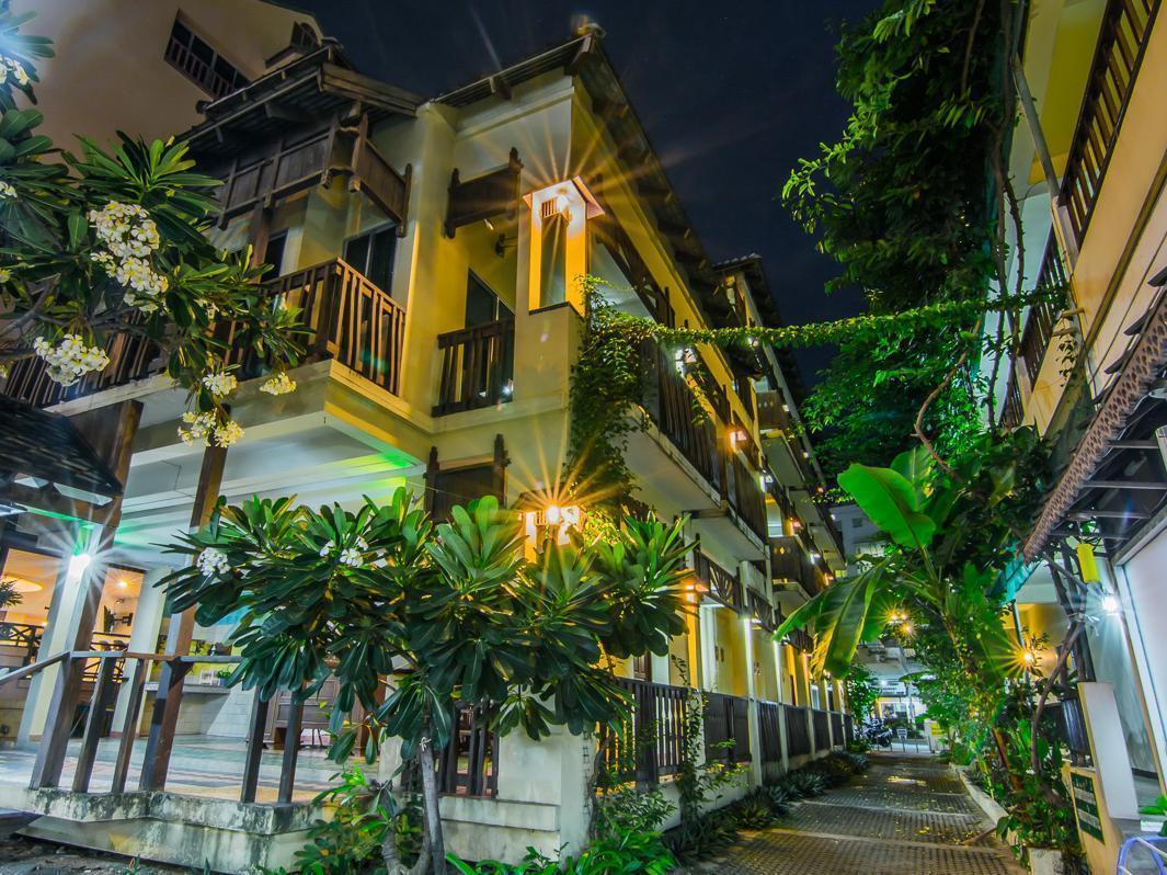 Sutus Court 3 Hotel Патая Екстериор снимка